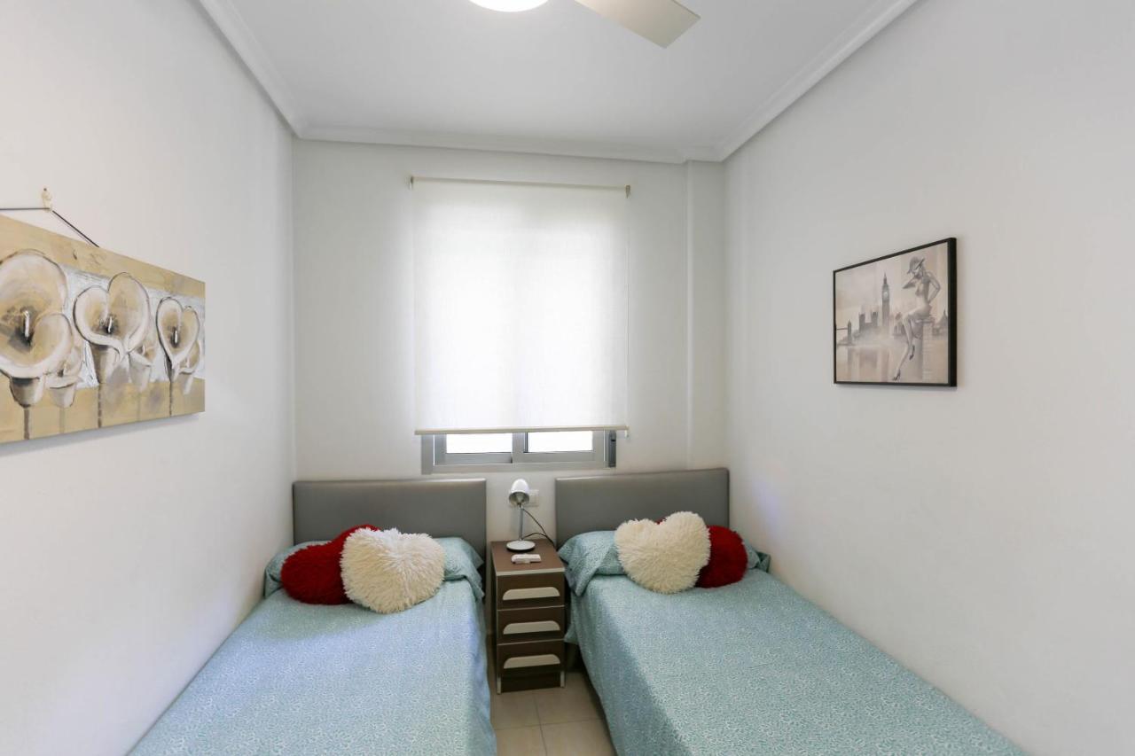 Elsa'S Rotonda Apartment Cabo Roig Ngoại thất bức ảnh